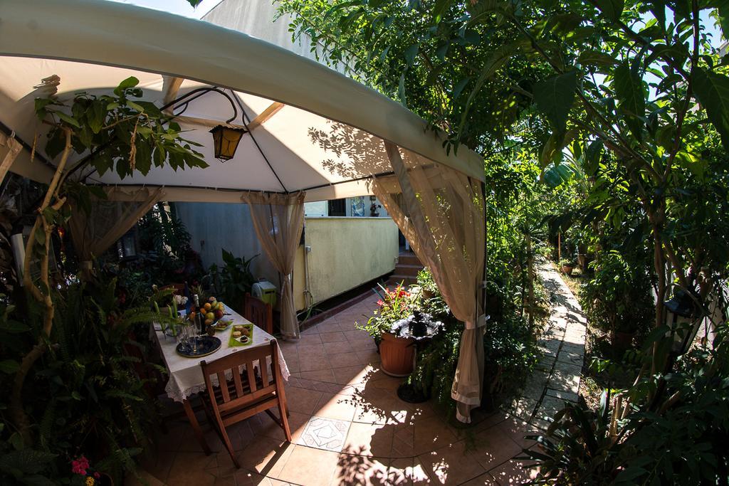B&B Mare E Sole Brindisi Buitenkant foto